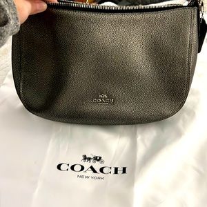 Coach leather shoulder bag